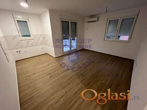 Odlican dvosoban stan na Adicama!